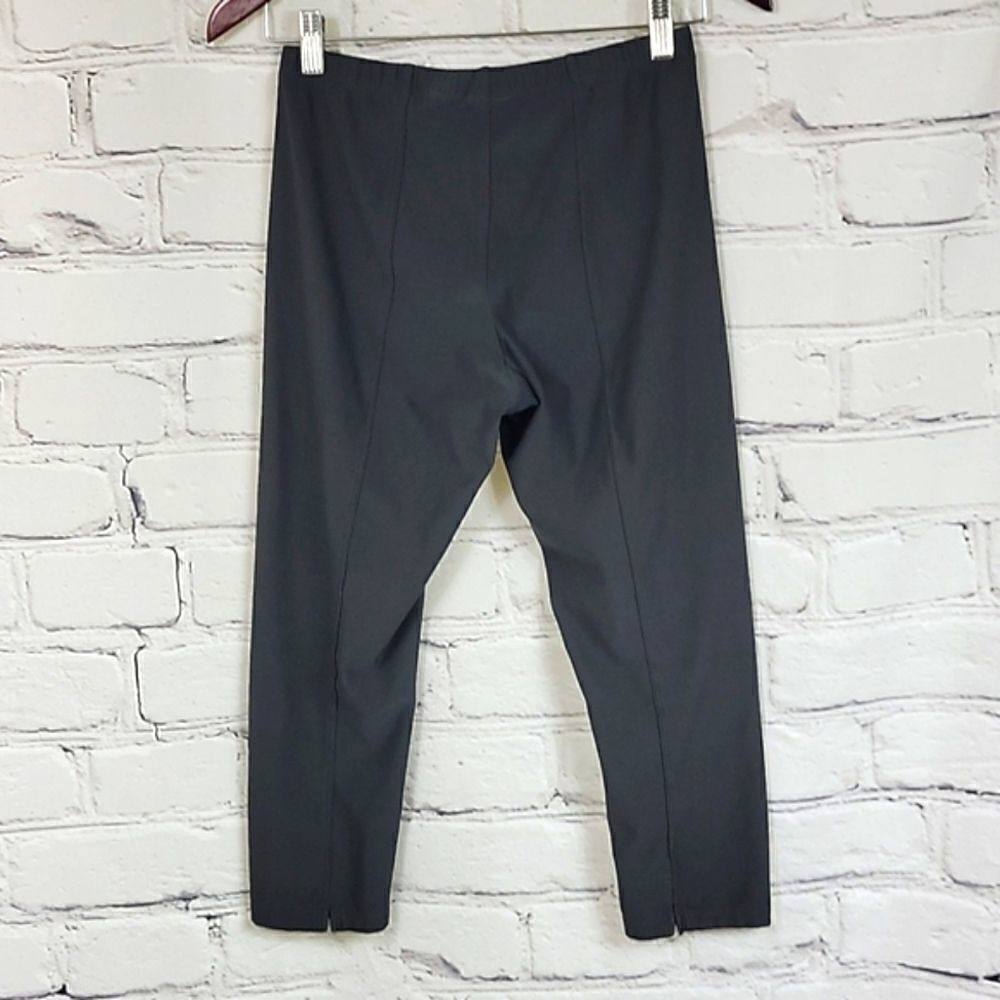 Nike Crop Leggings - Picture 5 of 9